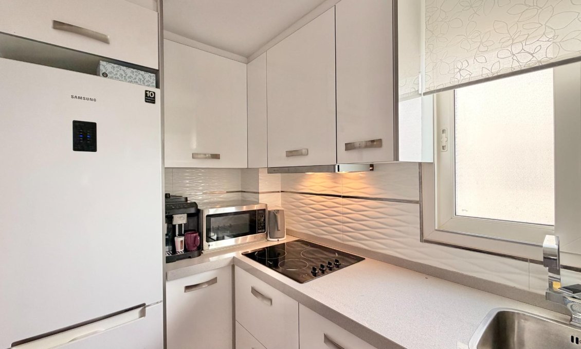 Segunda mano - Apartamento -
Torrevieja - Aldea Del Mar
