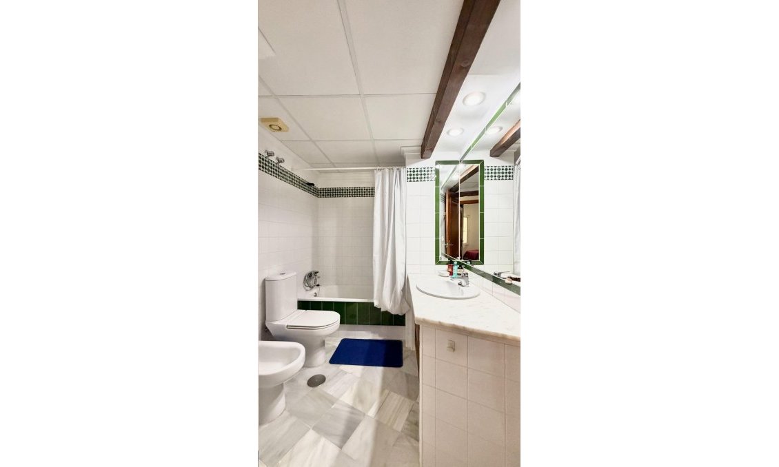 Segunda mano - Apartamento -
Torrevieja - Aldea Del Mar