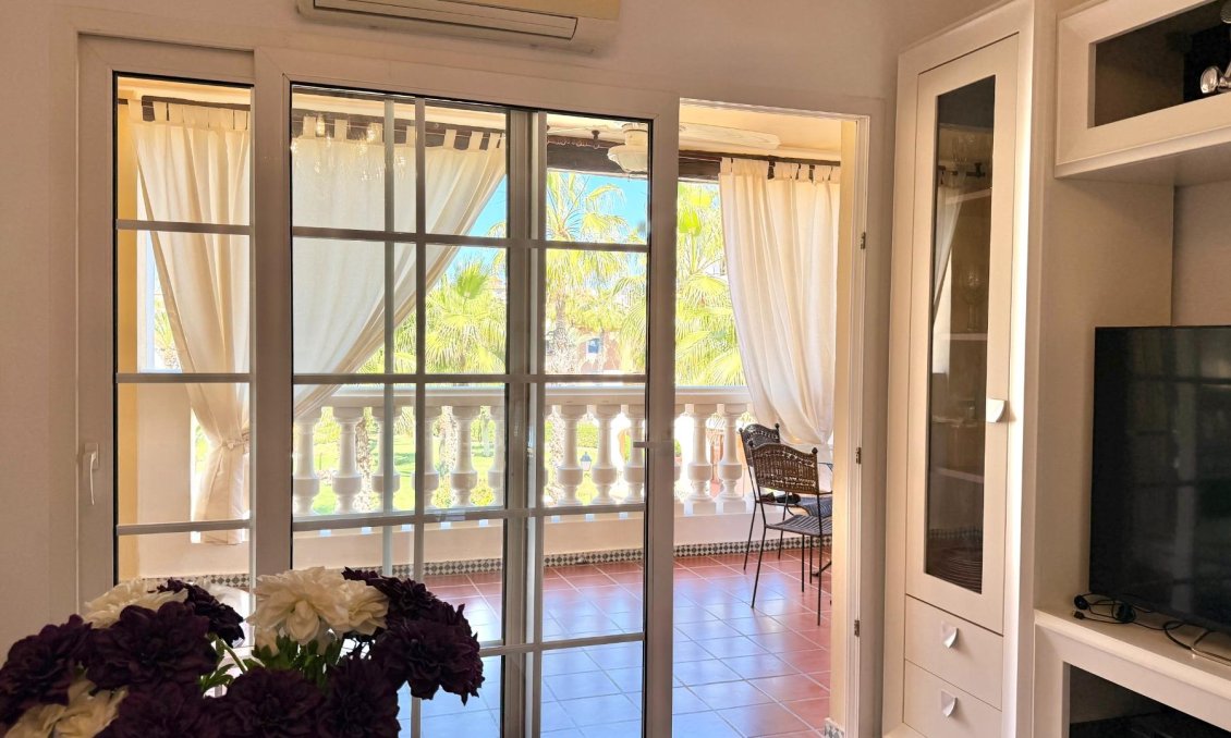 Segunda mano - Apartamento -
Torrevieja - Aldea Del Mar
