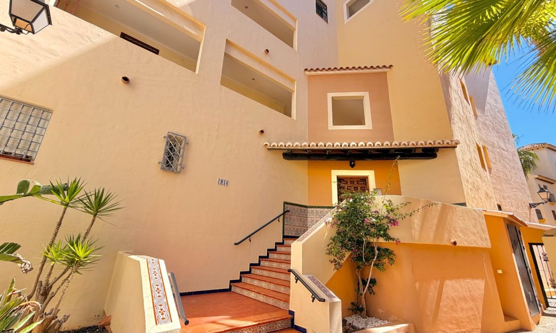 Segunda mano - Apartamento -
Torrevieja - Aldea Del Mar