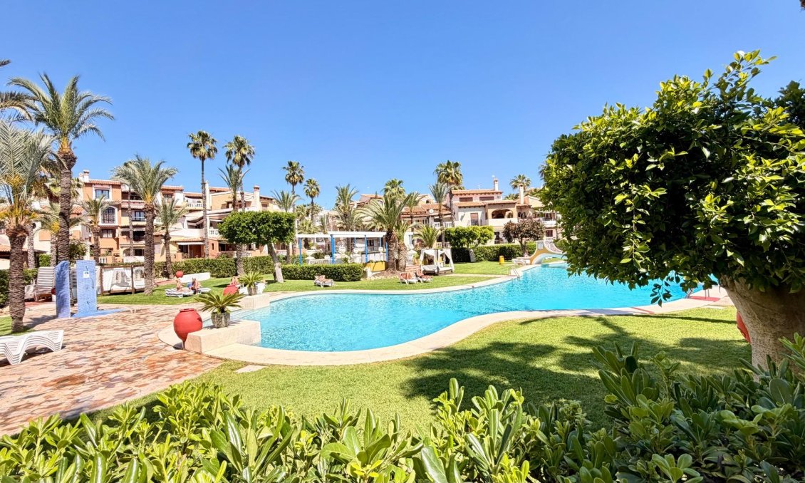 Segunda mano - Apartamento -
Torrevieja - Aldea Del Mar