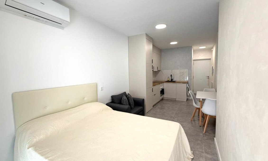 Segunda mano - Apartamento -
Torrevieja - Playa del Cura