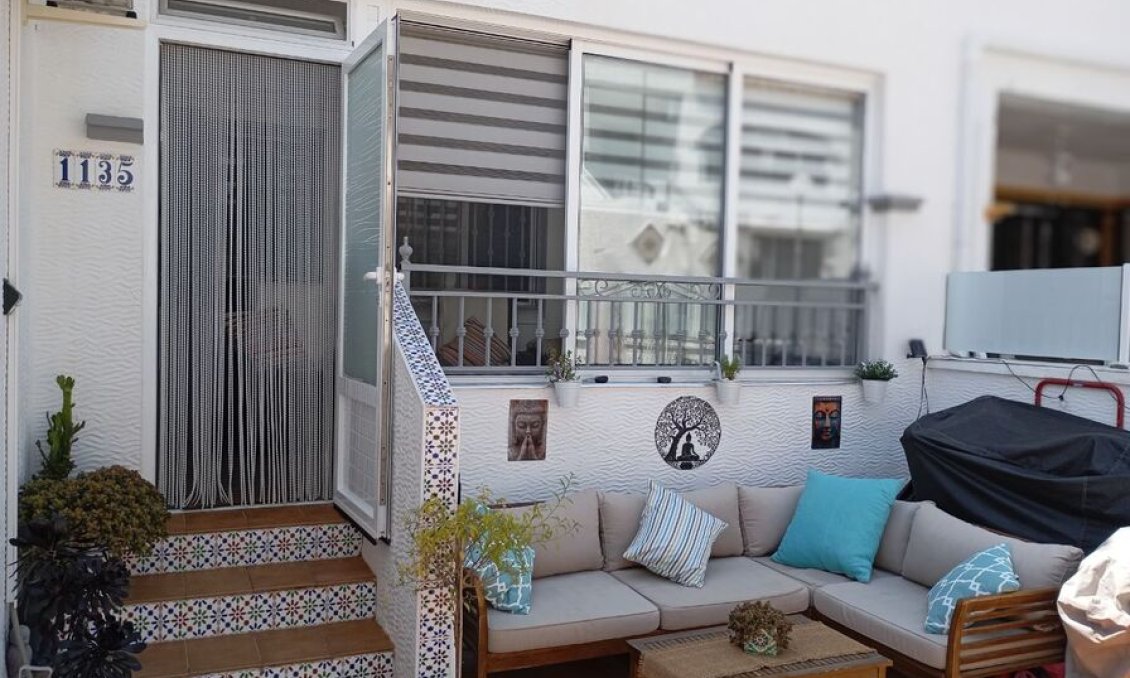 Revânzare - Apartament -
Vistabella Golf Entre Naranjos - Inland