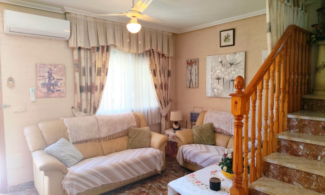 Revânzare - Casă înșiruită -
La Zenia - Costa Blanca