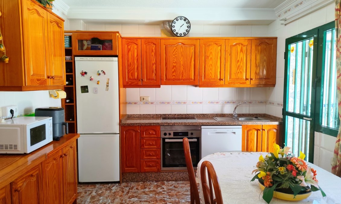 Revânzare - Casă înșiruită -
La Zenia - Costa Blanca
