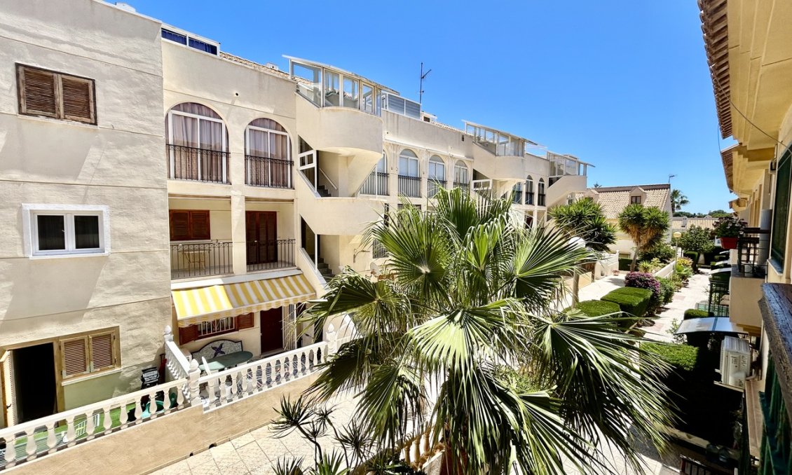 Revânzare - Casă înșiruită -
La Zenia - Costa Blanca