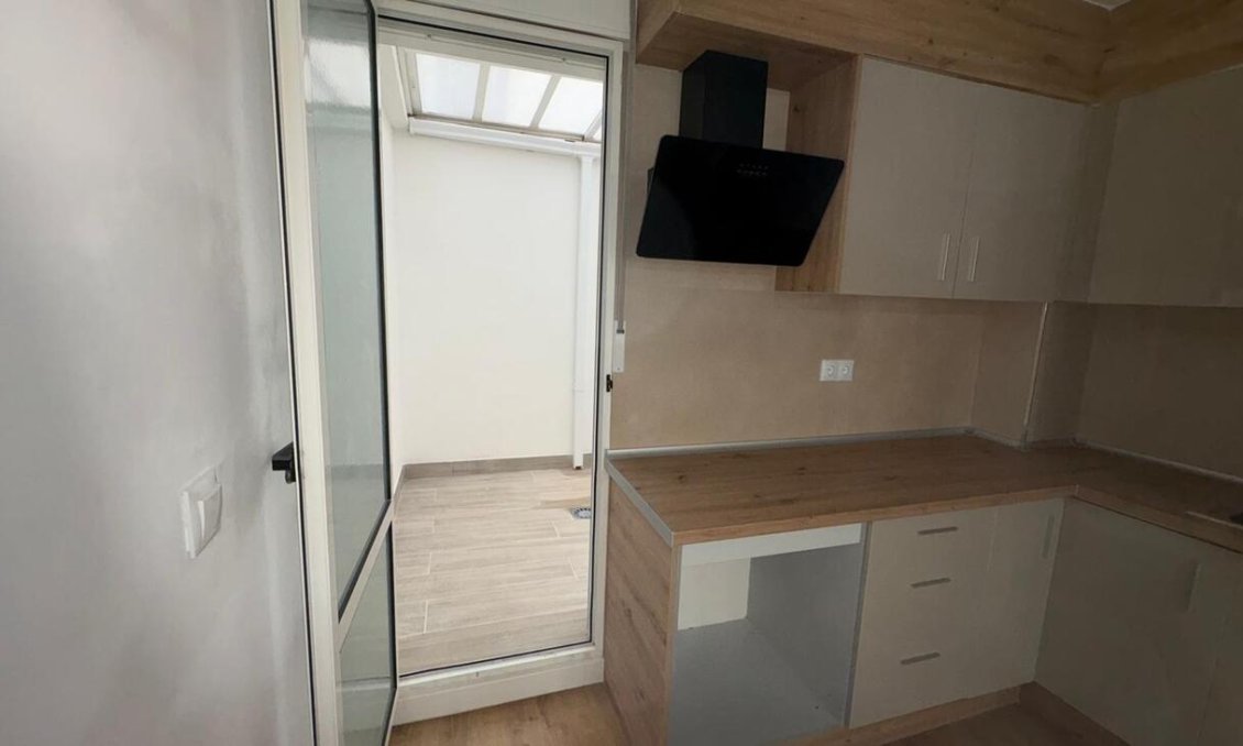 Revânzare - Bungalou -
Torrevieja - PARQUE DE LAS NACIONES