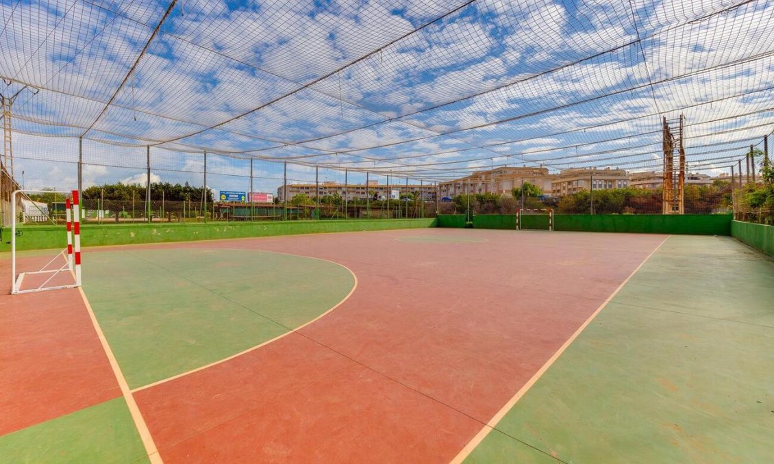Revânzare - Bungalou -
Torrevieja - PARQUE DE LAS NACIONES