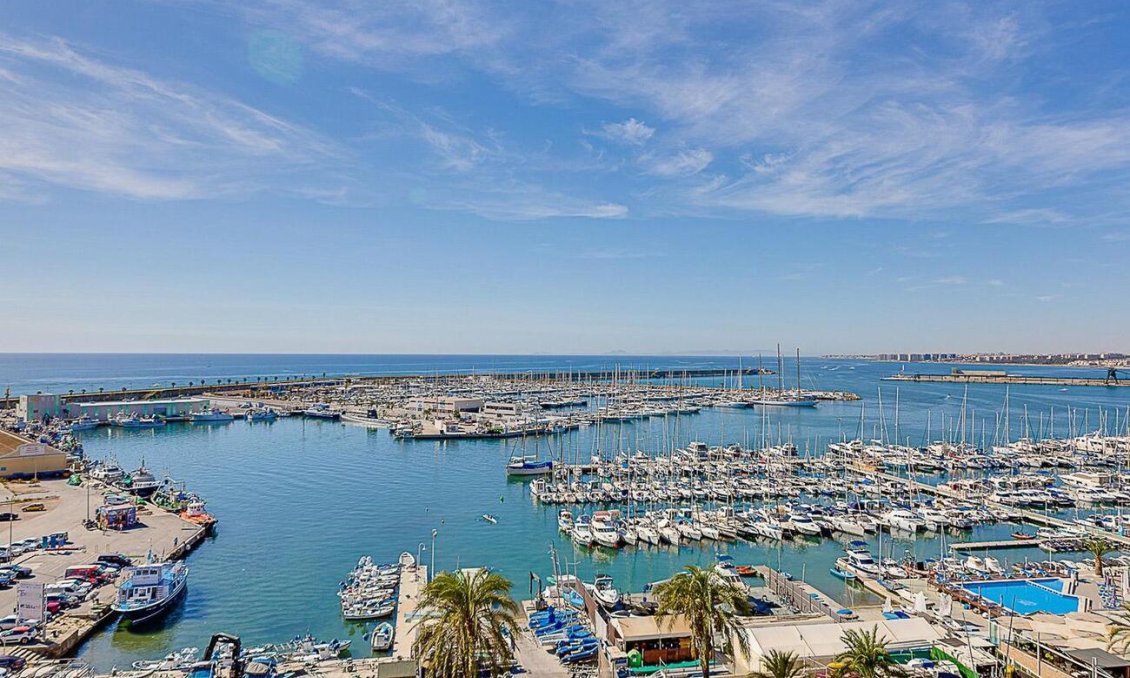 Revânzare - Bungalou -
Torrevieja - PARQUE DE LAS NACIONES