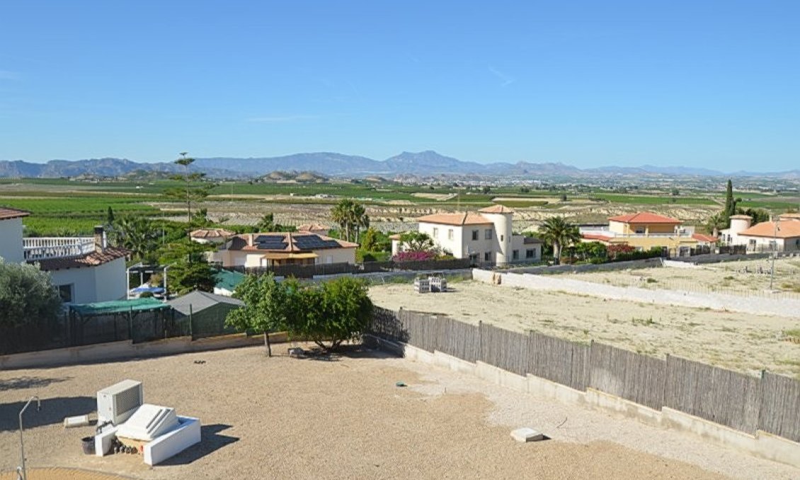 Revânzare - Vilă -
Campos del Río - Inland