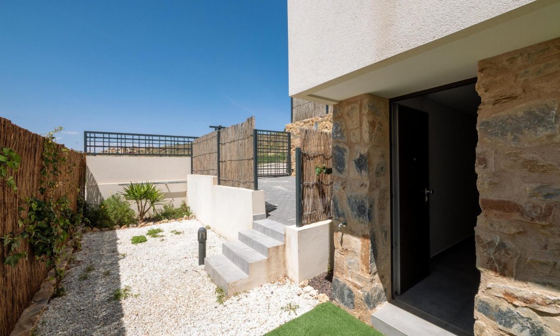 Obra nueva - Villa -
Algorfa - La Finca Golf