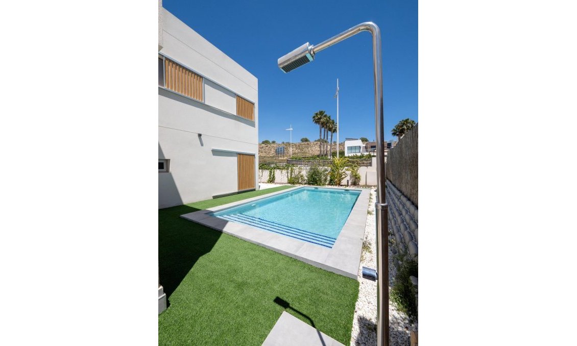 Obra nueva - Villa -
Algorfa - La Finca Golf