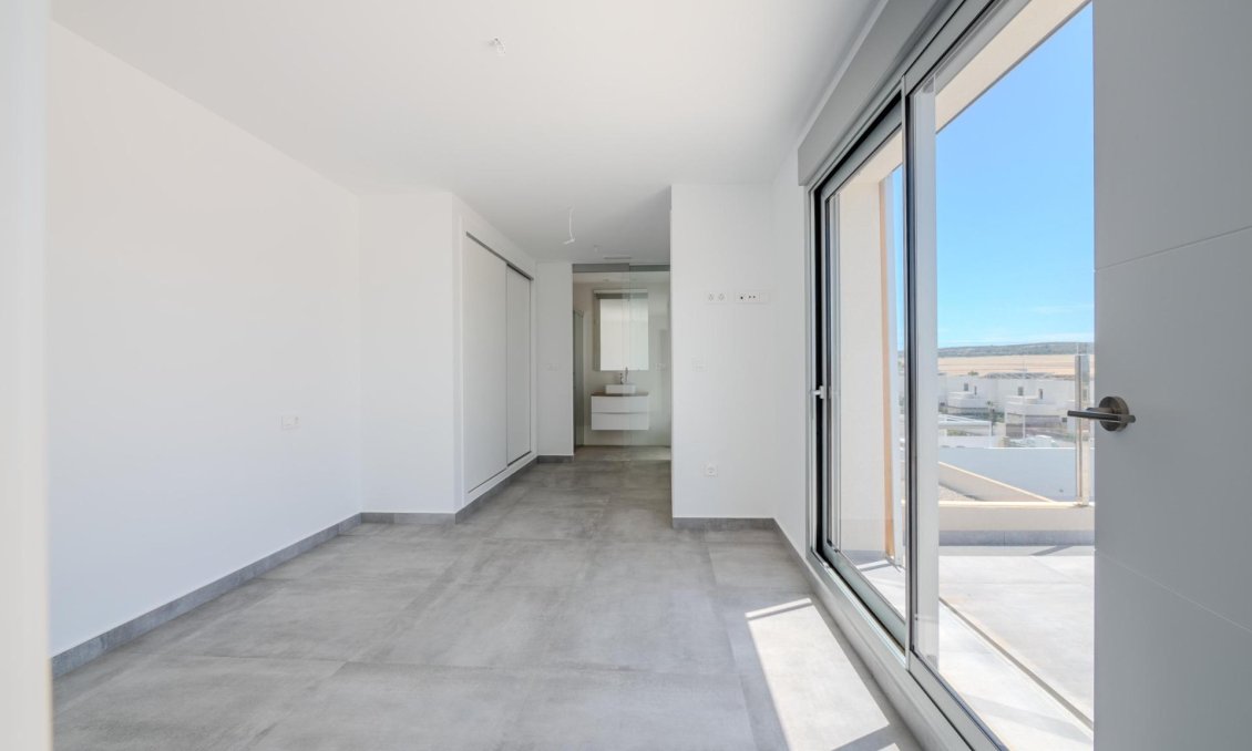 Obra nueva - Villa -
Algorfa - La Finca Golf