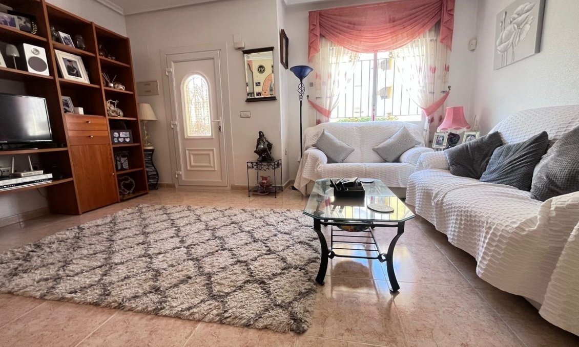 Revânzare - Casă înșiruită -
Villamartin - Costa Blanca