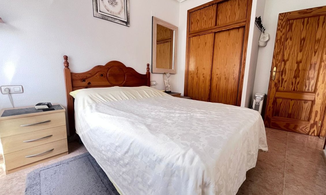 Revânzare - Casă înșiruită -
Villamartin - Costa Blanca