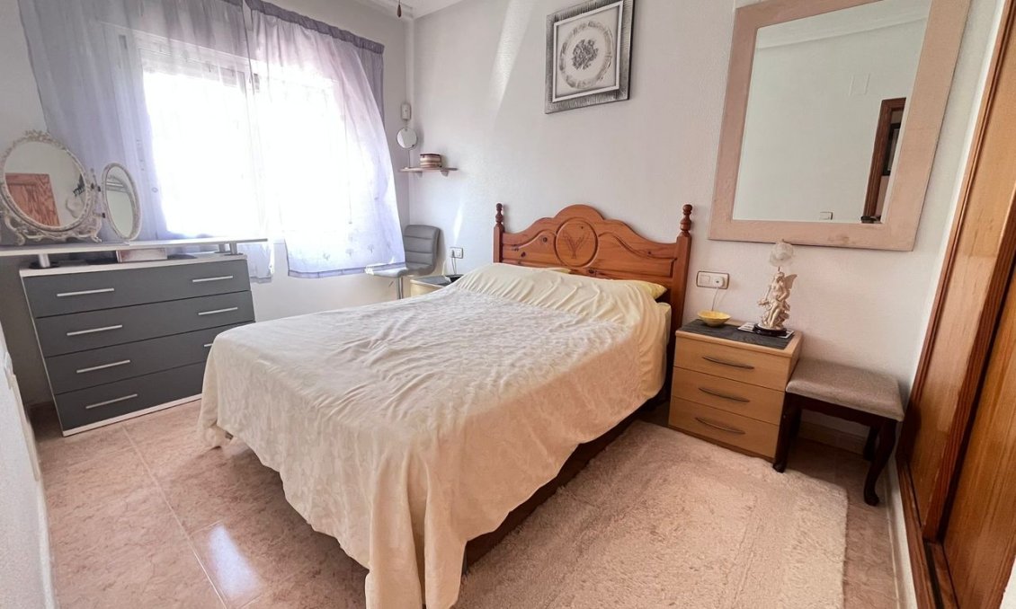 Revânzare - Casă înșiruită -
Villamartin - Costa Blanca