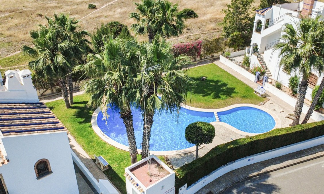 Használt Ingatlanok - Apartman -
Orihuela Costa - Costa Blanca
