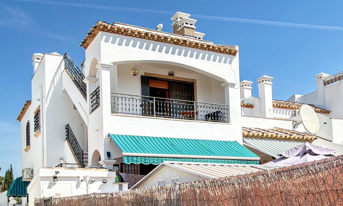 Használt Ingatlanok - Apartman -
Orihuela Costa - Costa Blanca