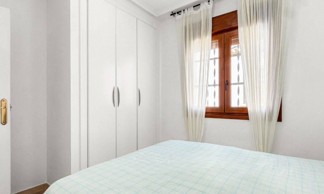 Használt Ingatlanok - Apartman -
Orihuela Costa - Costa Blanca