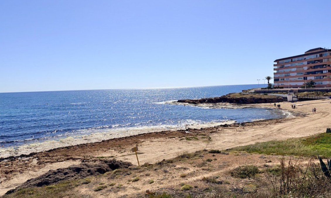 Revânzare - Casă înșiruită -
Torrevieja - Costa Blanca