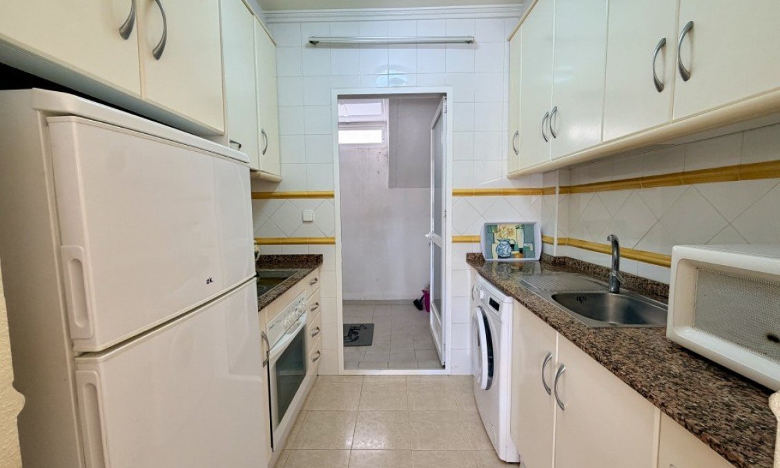 Revânzare - Casă înșiruită -
Torrevieja - Costa Blanca