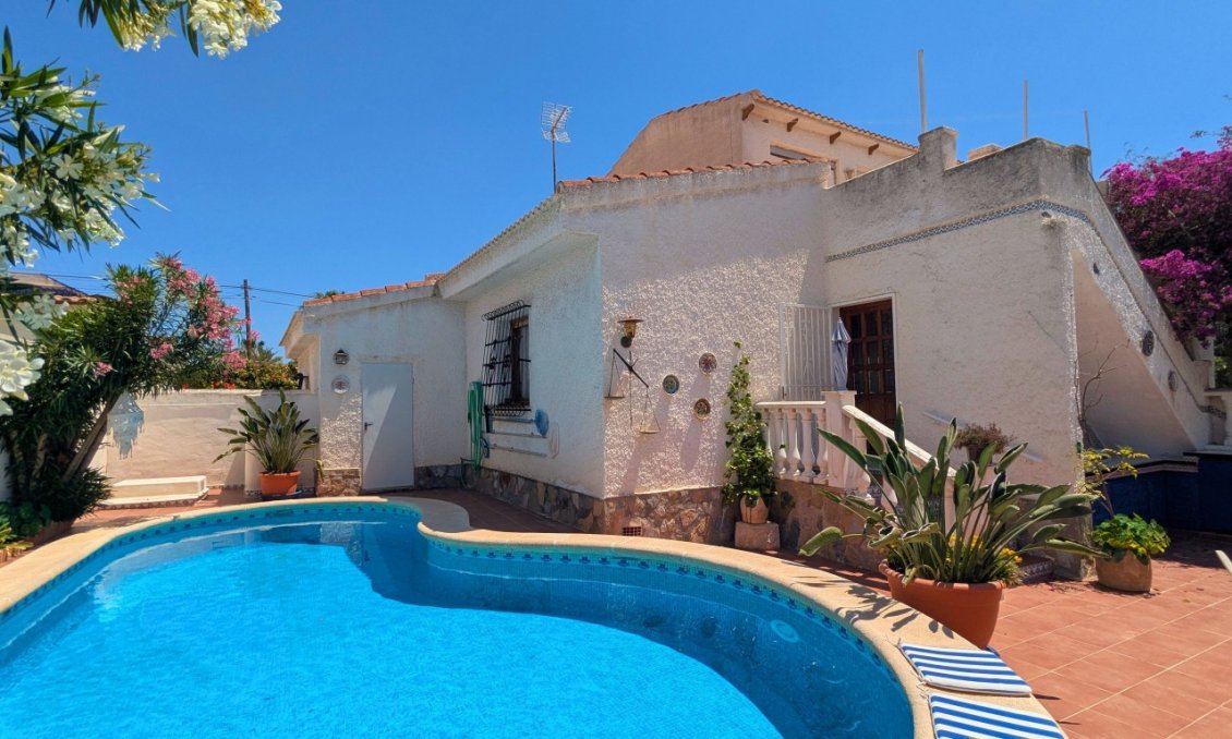 Revânzare - Vilă -
Ciudad Quesada - Costa Blanca