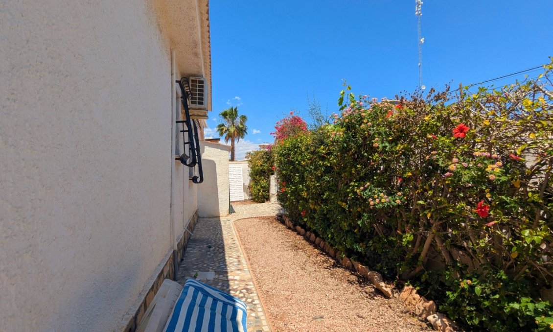 Revânzare - Vilă -
Ciudad Quesada - Costa Blanca