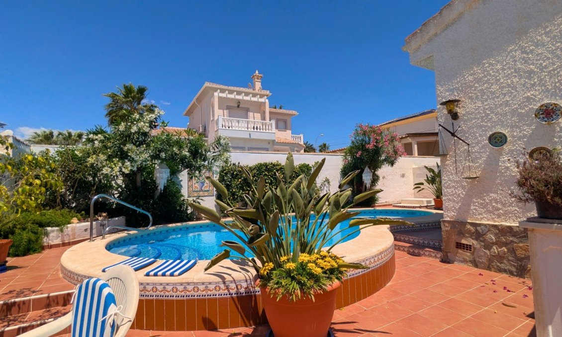 Revânzare - Vilă -
Ciudad Quesada - Costa Blanca