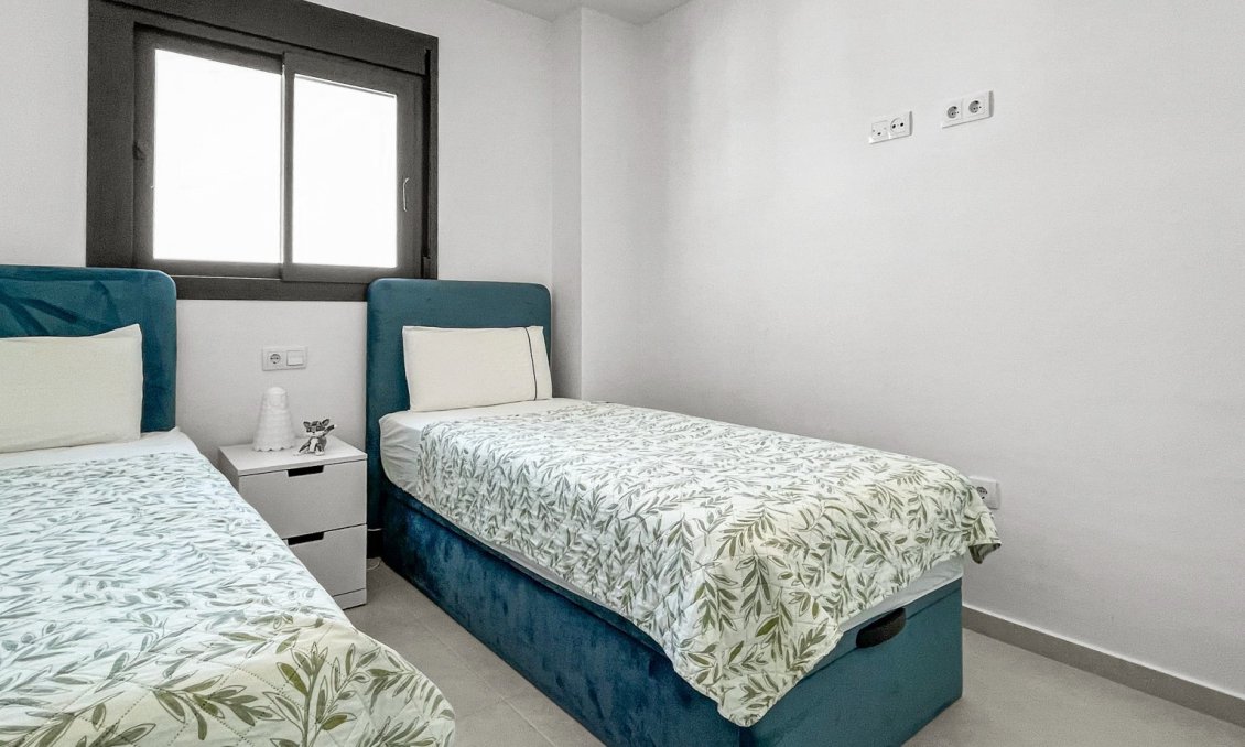 Revânzare - Apartament -
Orihuela Costa - Costa Blanca