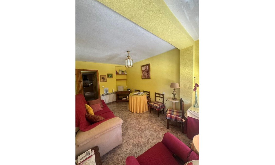 Revânzare - Apartament -
Orihuela - Los Andenes