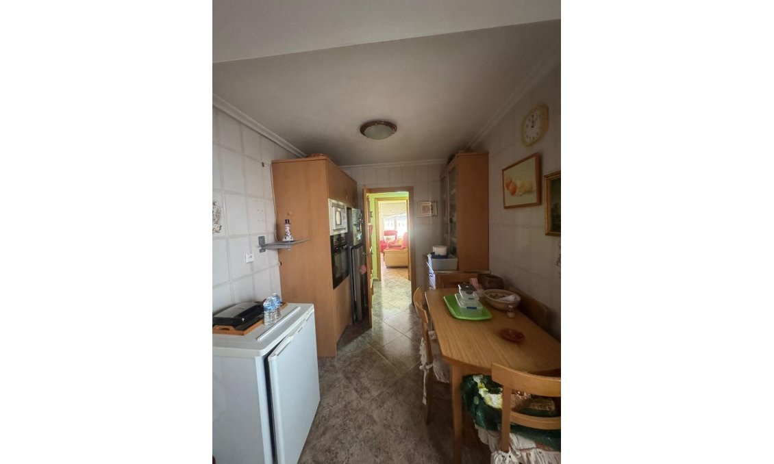 Revânzare - Apartament -
Orihuela - Los Andenes