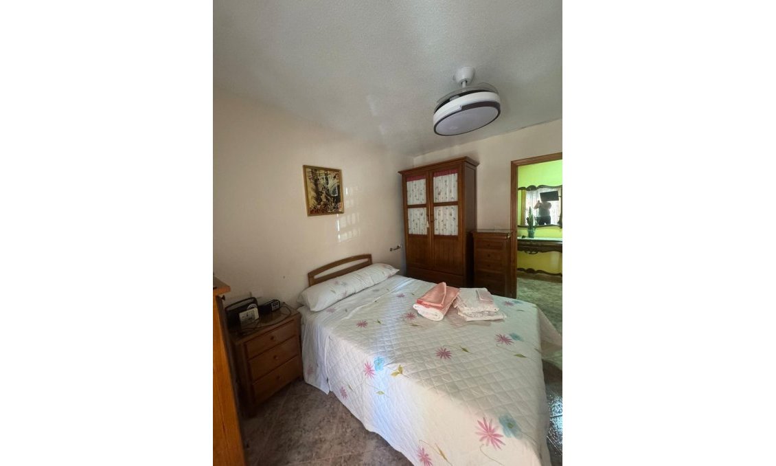 Revânzare - Apartament -
Orihuela - Los Andenes