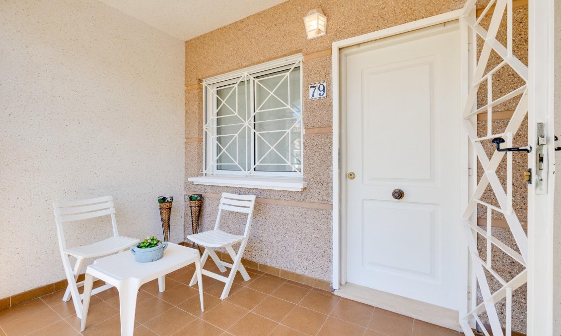 Használt Ingatlanok - Bungaló -
Torrevieja - Aguas Nuevas 1