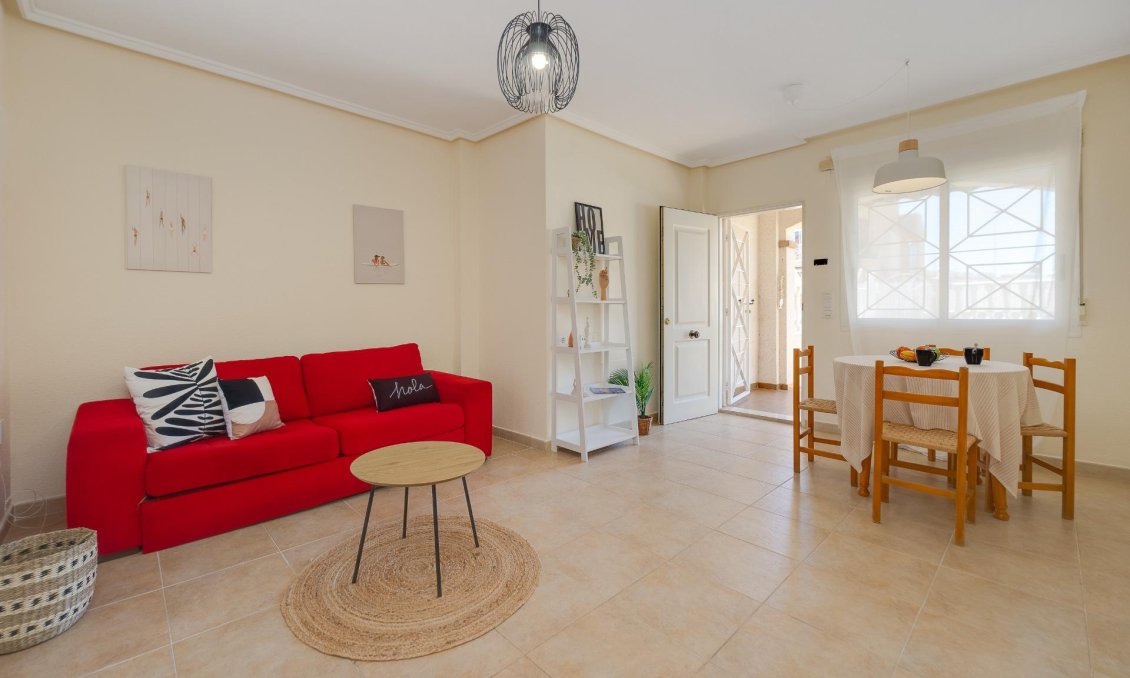 Használt Ingatlanok - Bungaló -
Torrevieja - Aguas Nuevas 1