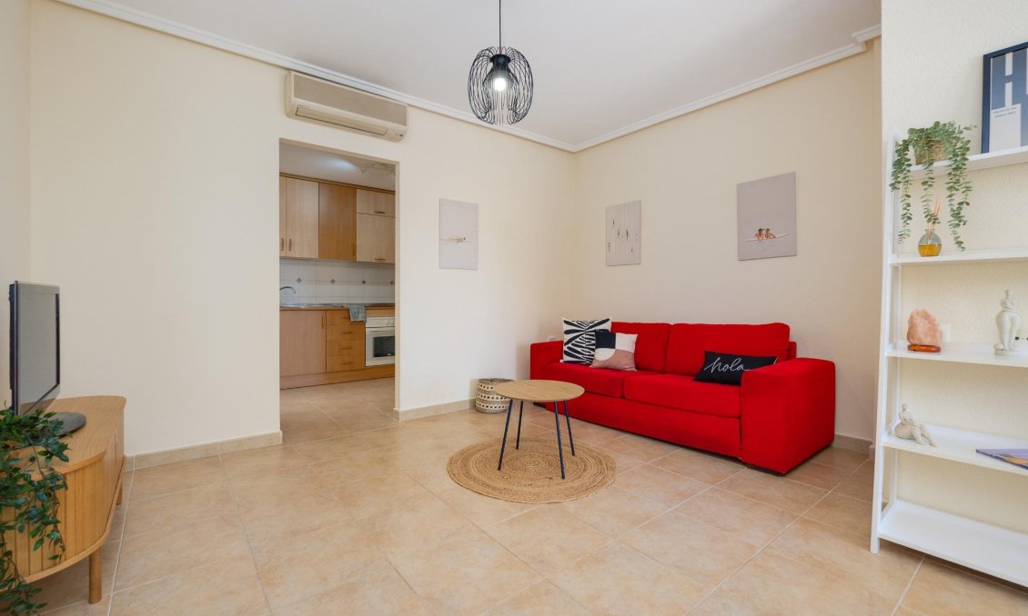 Használt Ingatlanok - Bungaló -
Torrevieja - Aguas Nuevas 1