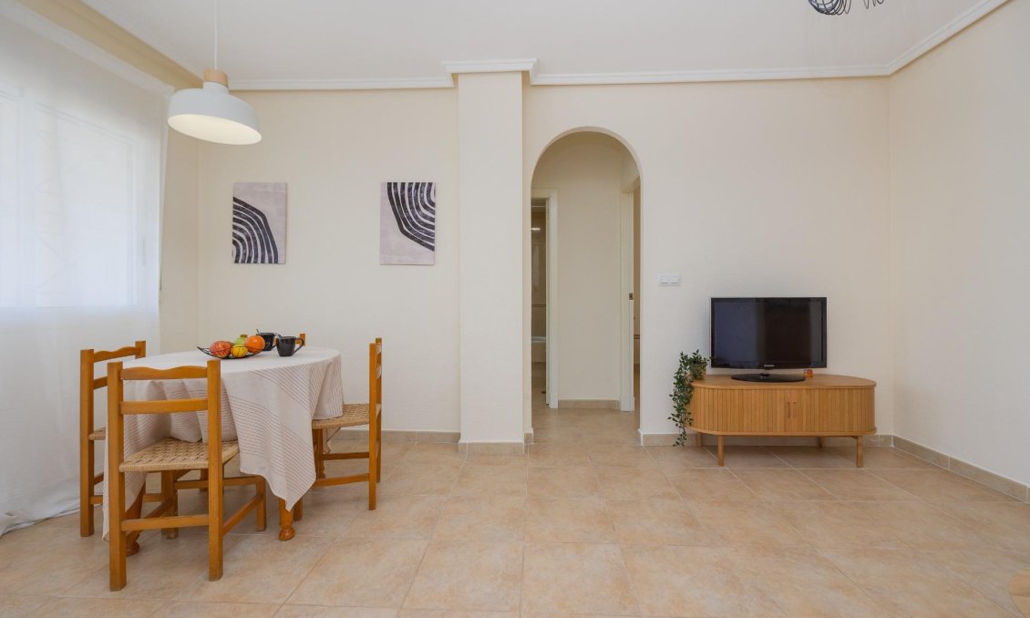 Használt Ingatlanok - Bungaló -
Torrevieja - Aguas Nuevas 1