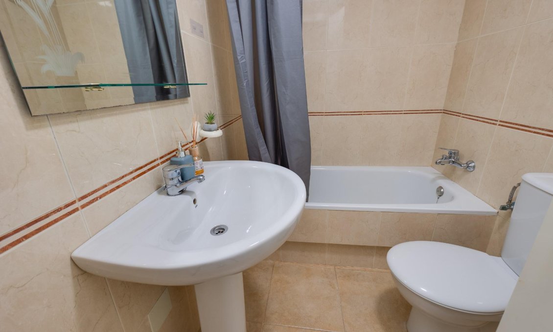 Használt Ingatlanok - Bungaló -
Torrevieja - Aguas Nuevas 1