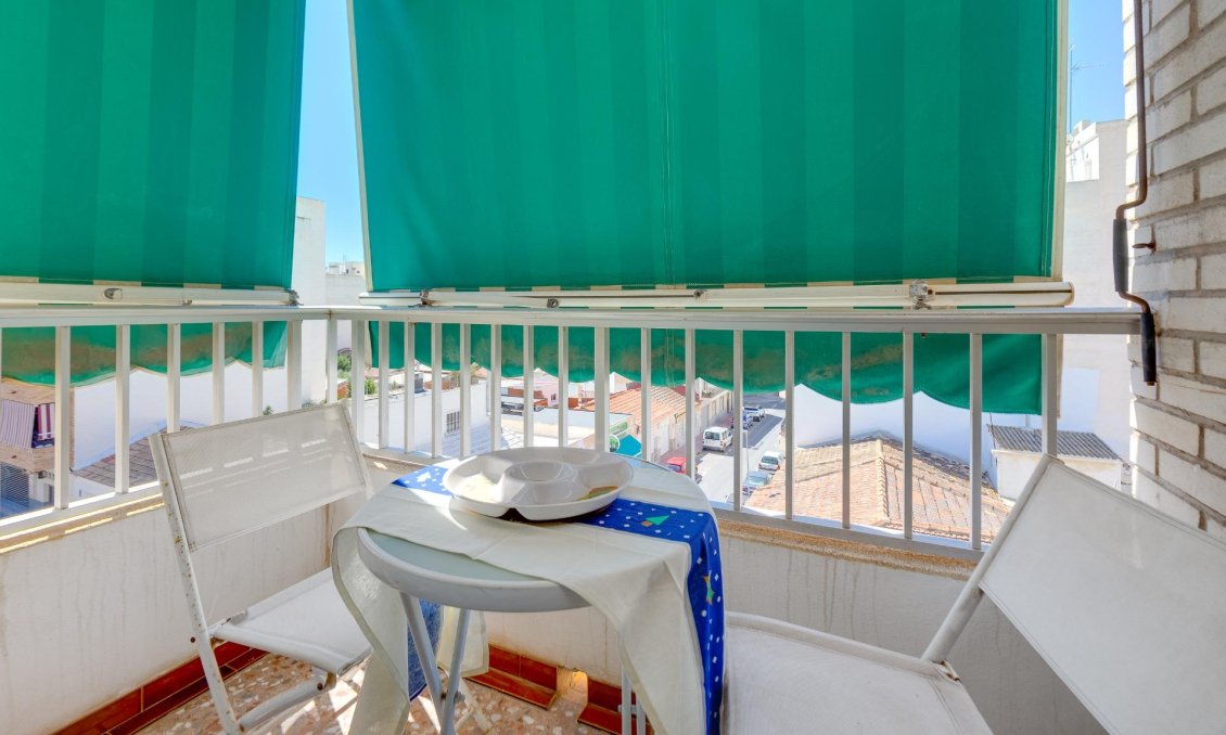 Használt Ingatlanok - Apartman -
Torrevieja - Centrum