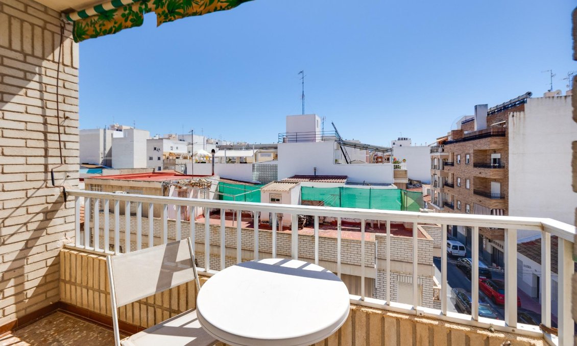 Használt Ingatlanok - Apartman -
Torrevieja - Centrum