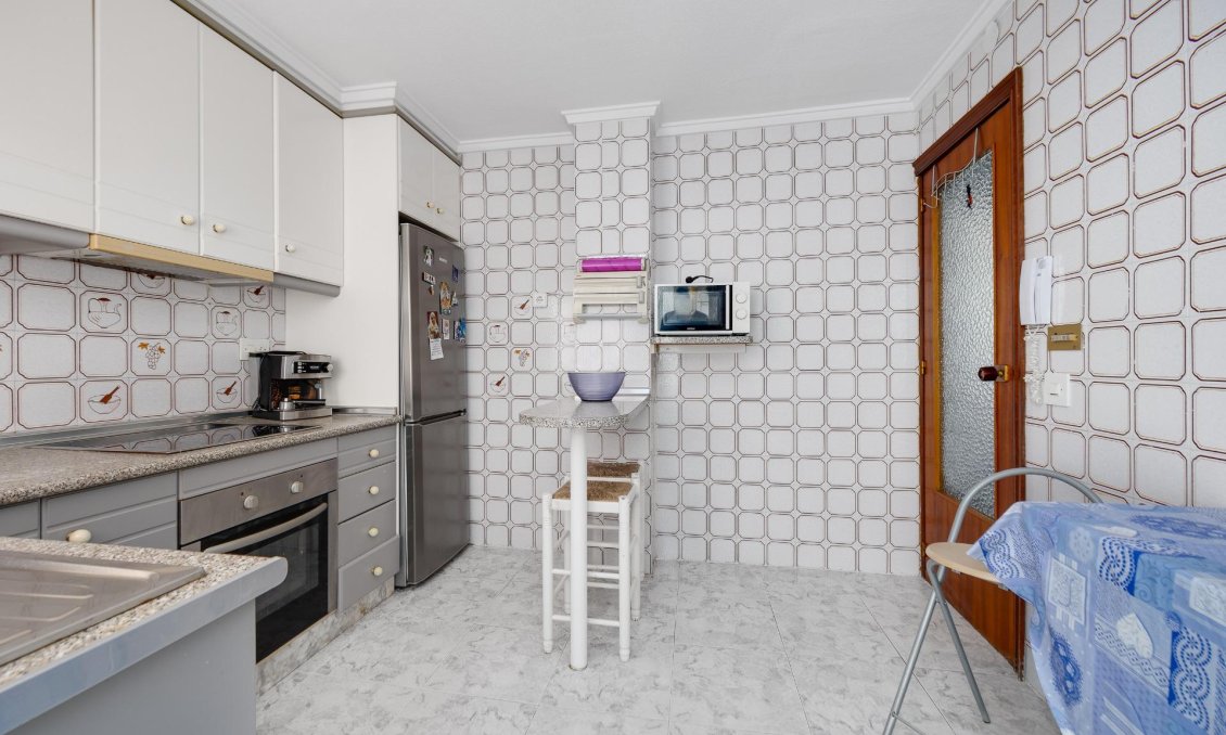 Használt Ingatlanok - Apartman -
Torrevieja - Centrum