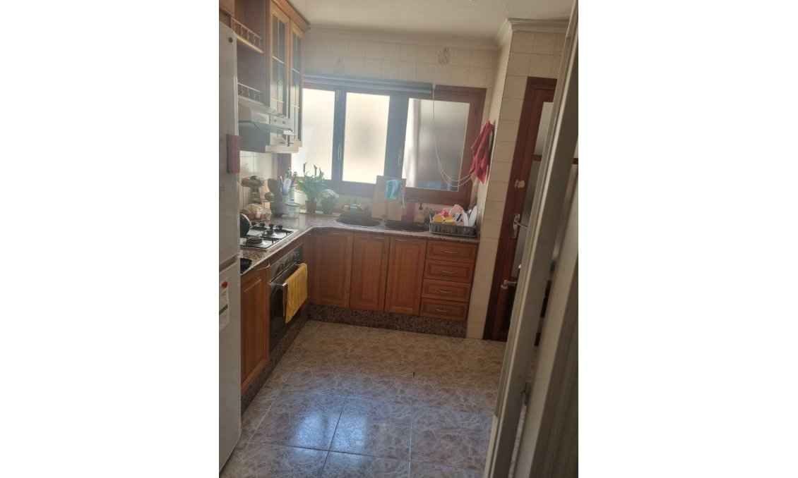 Használt Ingatlanok - Apartman -
Pinoso - Inland