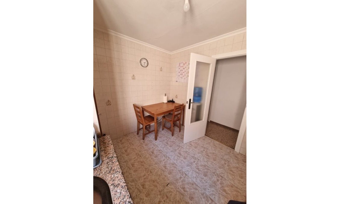 Használt Ingatlanok - Apartman -
Pinoso - Inland