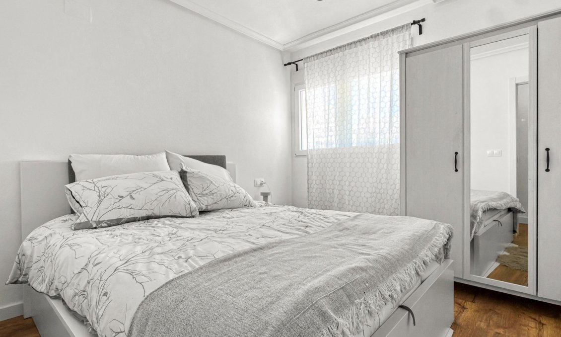 Használt Ingatlanok - Apartman -
Torrevieja - Costa Blanca