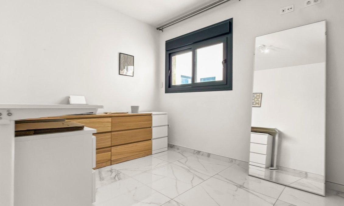 Használt Ingatlanok - Apartman -
Orihuela Costa - Costa Blanca
