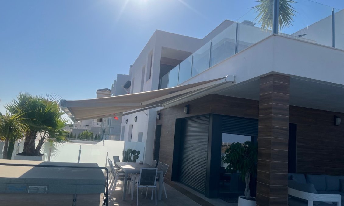 Revânzare - Vilă -
Los Montesinos - Costa Blanca