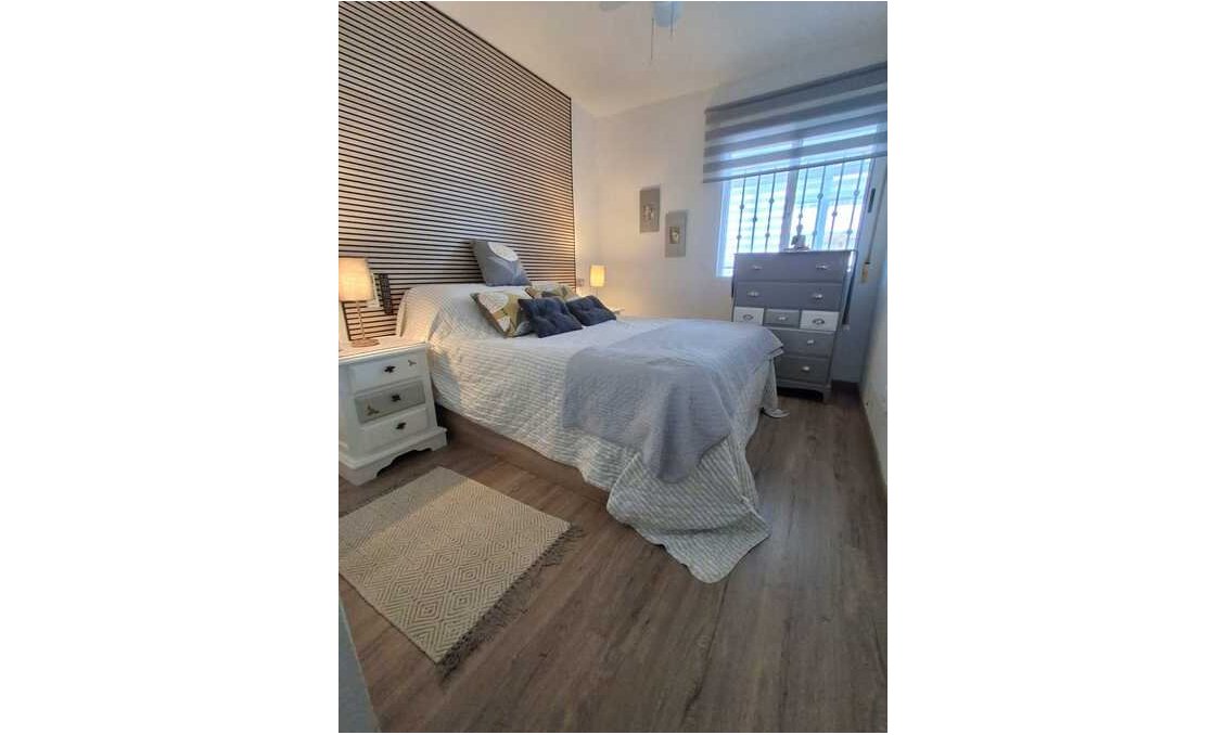 Revânzare - Apartament -
Vistabella Golf Entre Naranjos - Inland
