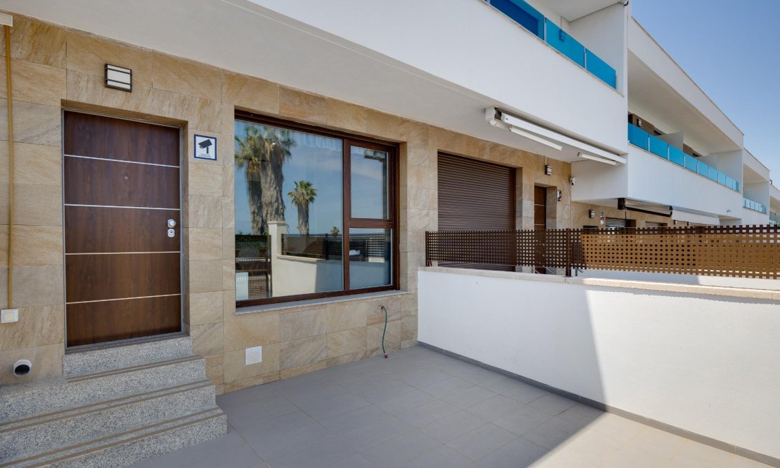 Segunda mano - Adosado -
Torrevieja - La Siesta