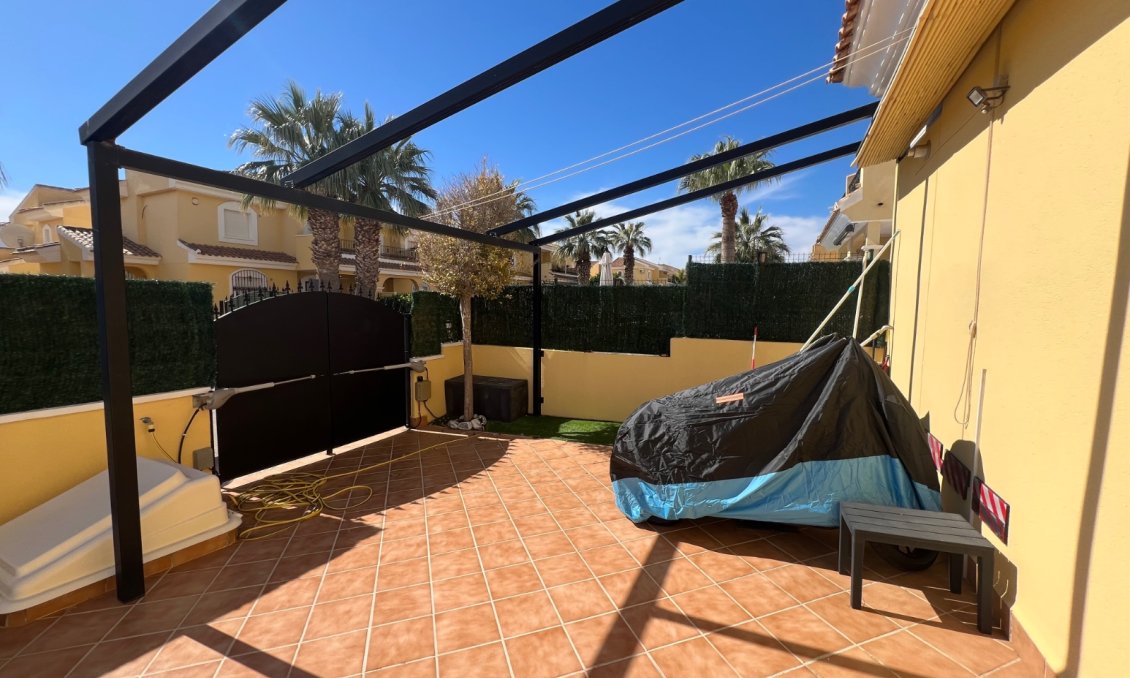 Revânzare - Vilă -
Orihuela Costa - Costa Blanca