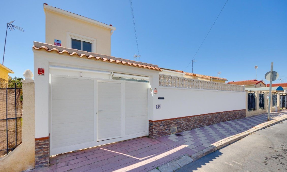 Segunda mano - Villa -
San Fulgencio - La Marina