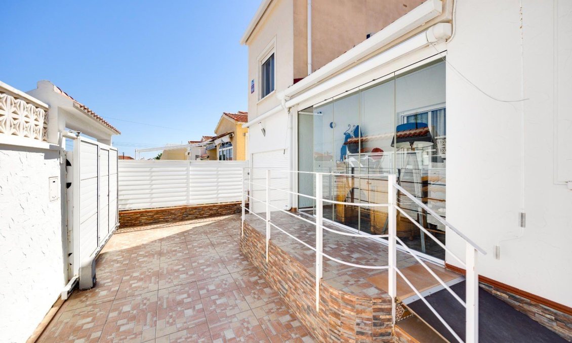 Segunda mano - Villa -
San Fulgencio - La Marina